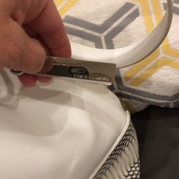 Vince Camuto 100% leather shoulder bag with draw cinch.  Silver hardware - Picture 2 of 9